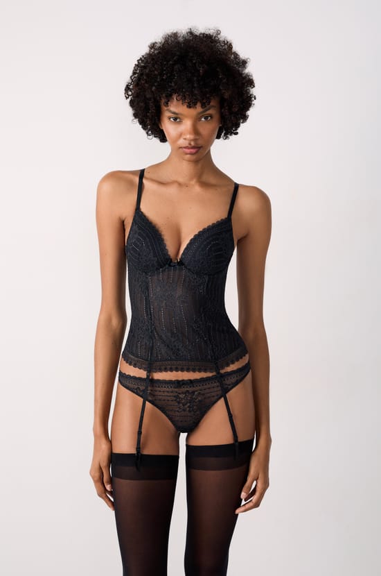 Lace Corset;${refinementColor}