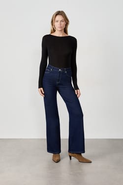 T-shirt manches longues col bateau;${refinementColor}