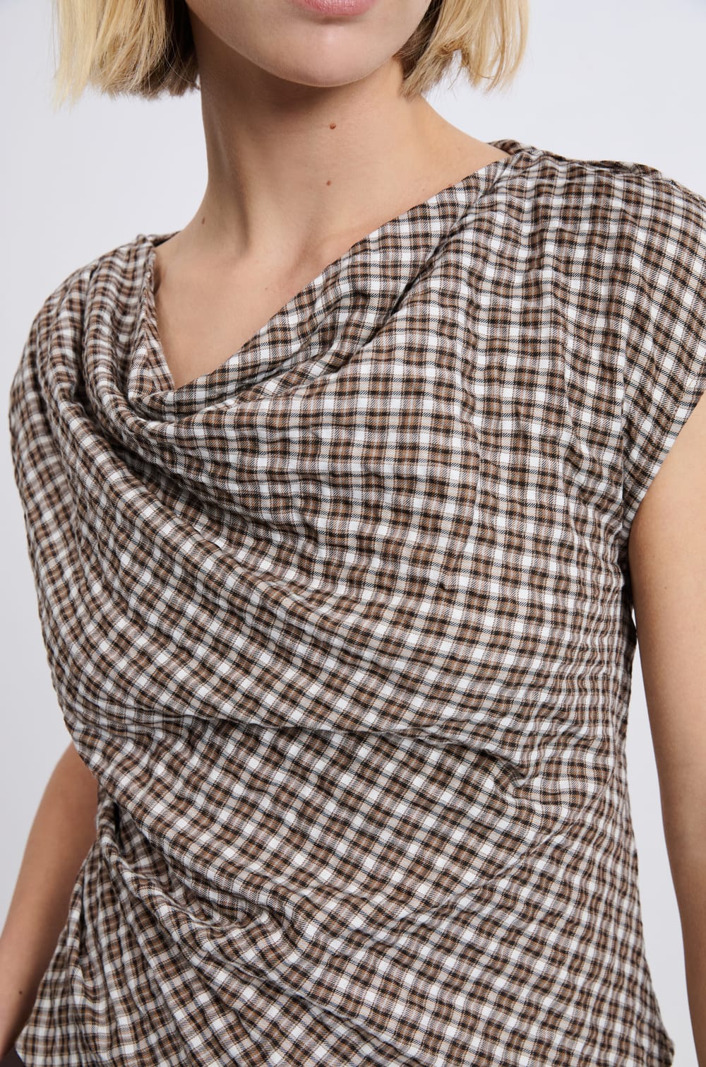 Top col b&eacute;nitier &agrave; carreaux;${refinementColor}