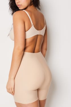 Panty push-up gainant - maintien fort;${refinementColor}