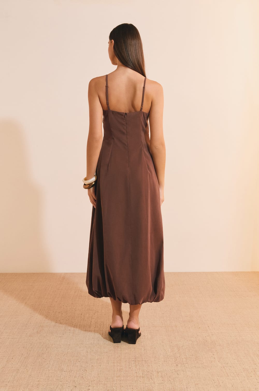 Robe longue bouffante;${refinementColor}