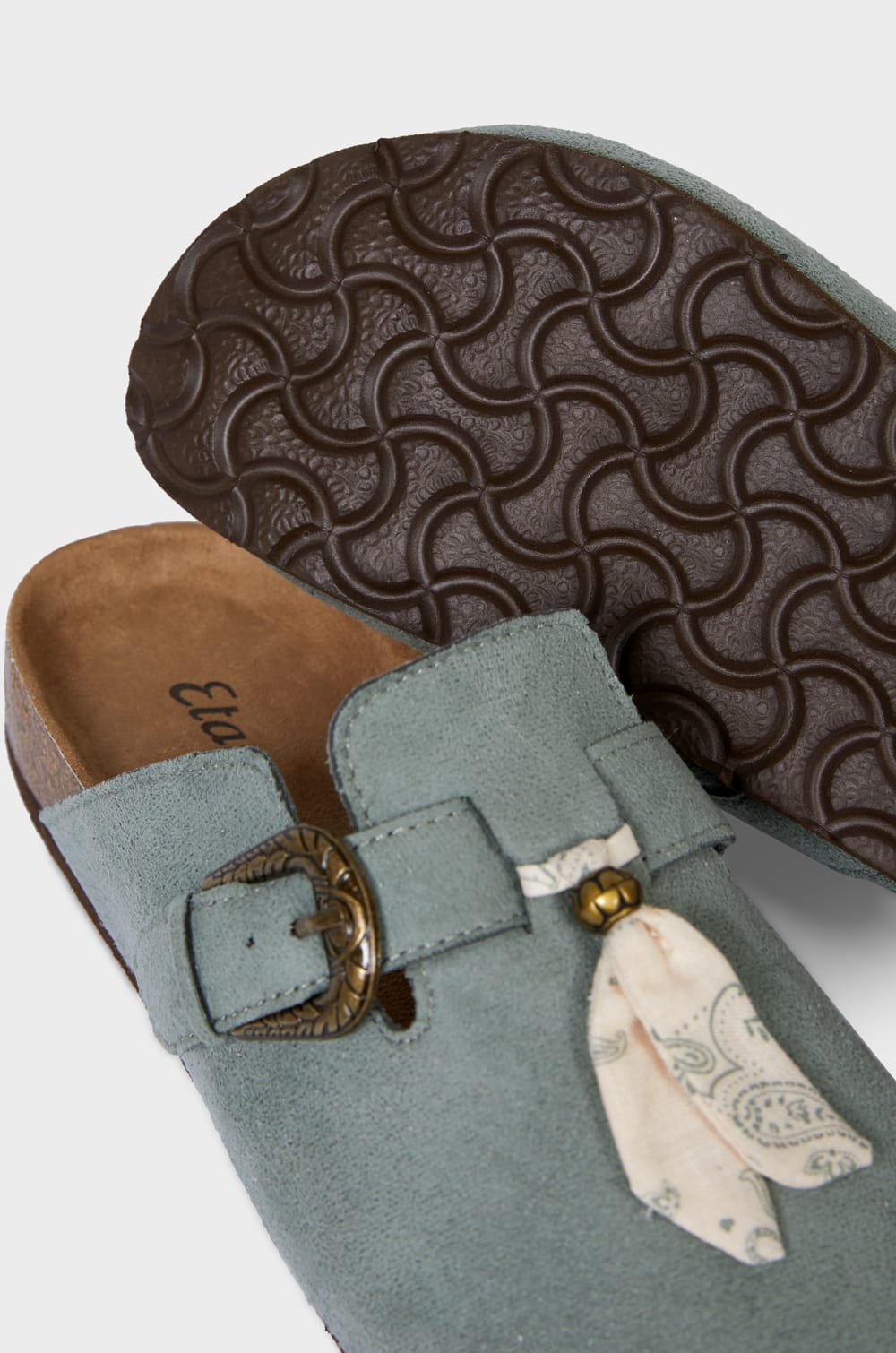 Mules chaussons;${refinementColor}