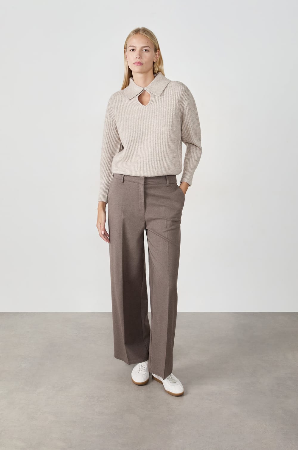 Pull manches longues;${refinementColor}