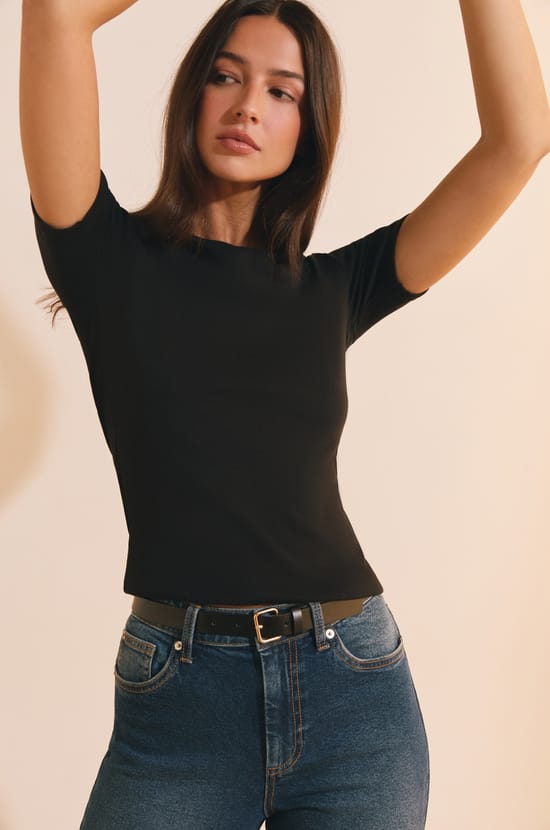 Short-sleeved T-shirt with cotton modal;${refinementColor}