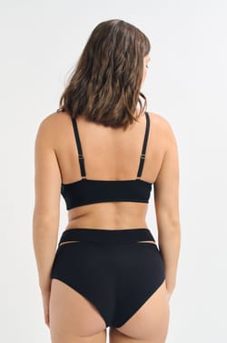 Biustonosz nr 7 - tr&oacute;jkątny z koronki;${refinementColor}