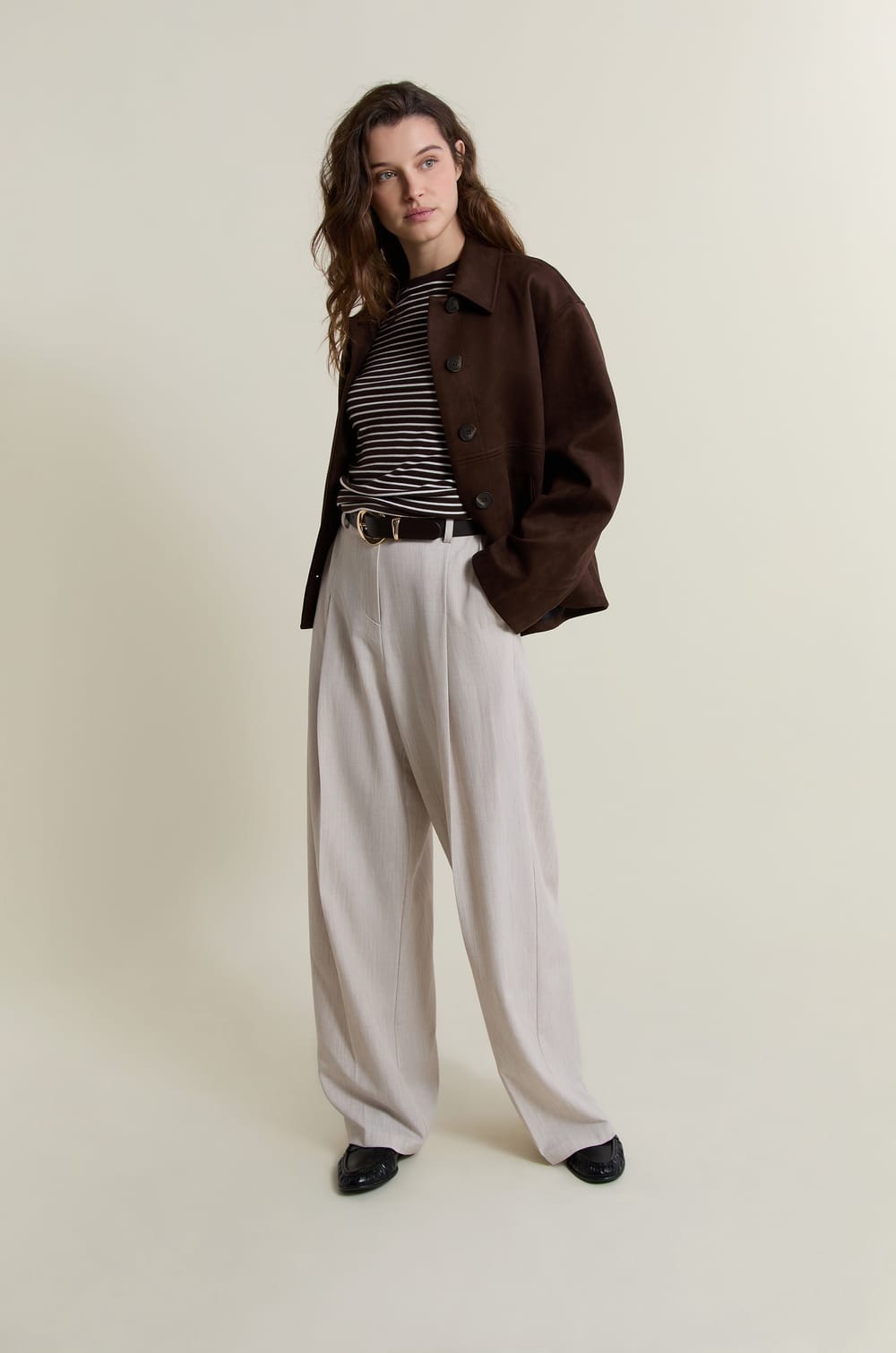 Straight Trousers;${refinementColor}