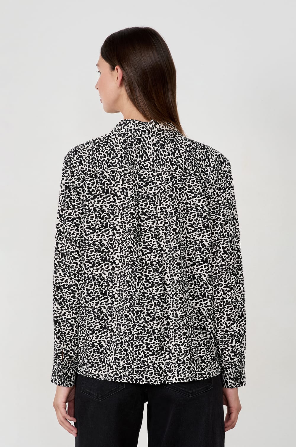 Chemise &agrave; motifs l&eacute;opard;${refinementColor}
