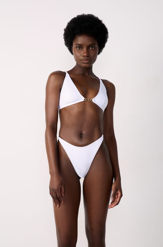 Top de bikini triangular con detalle joya;${refinementColor}