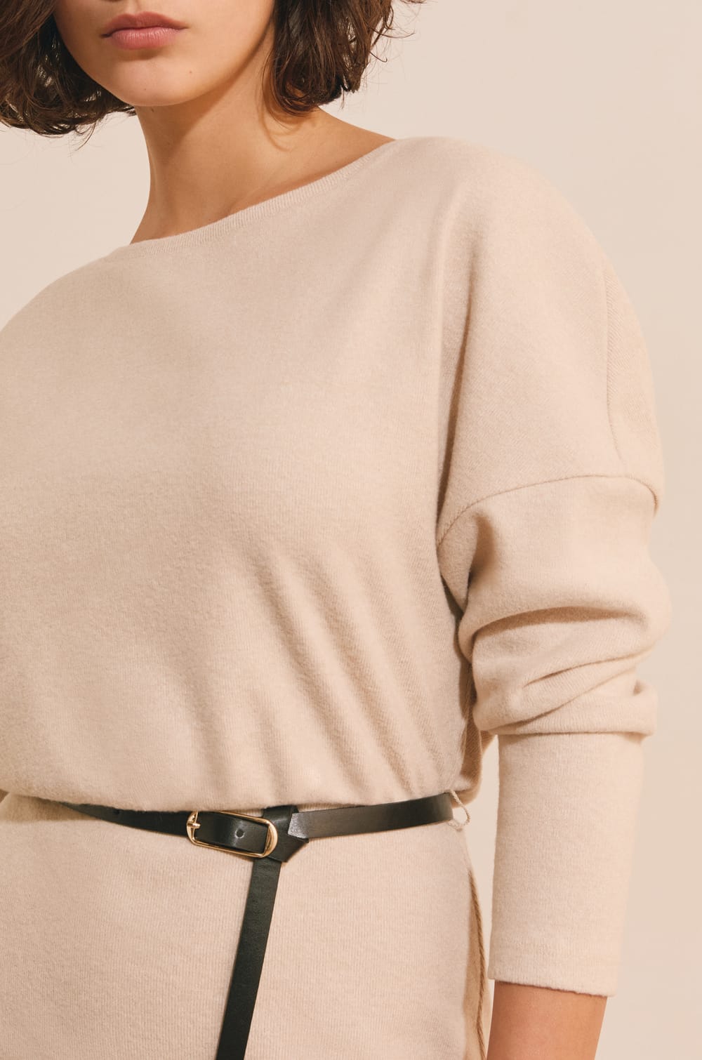 Robe longue en maille;${refinementColor}