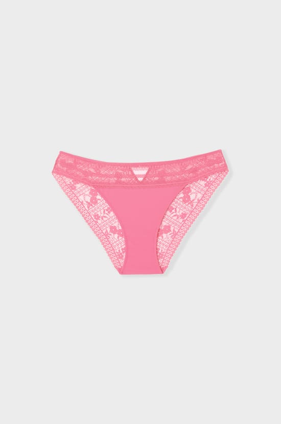 Culotte en dentelle;${refinementColor}