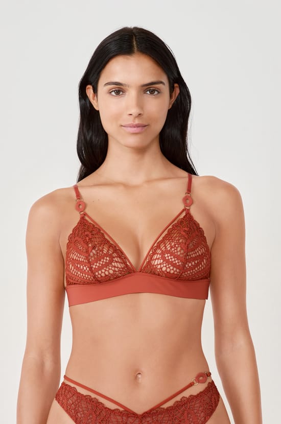 Soutien-gorge N.8 - Le triangle sans armatures;${refinementColor}
