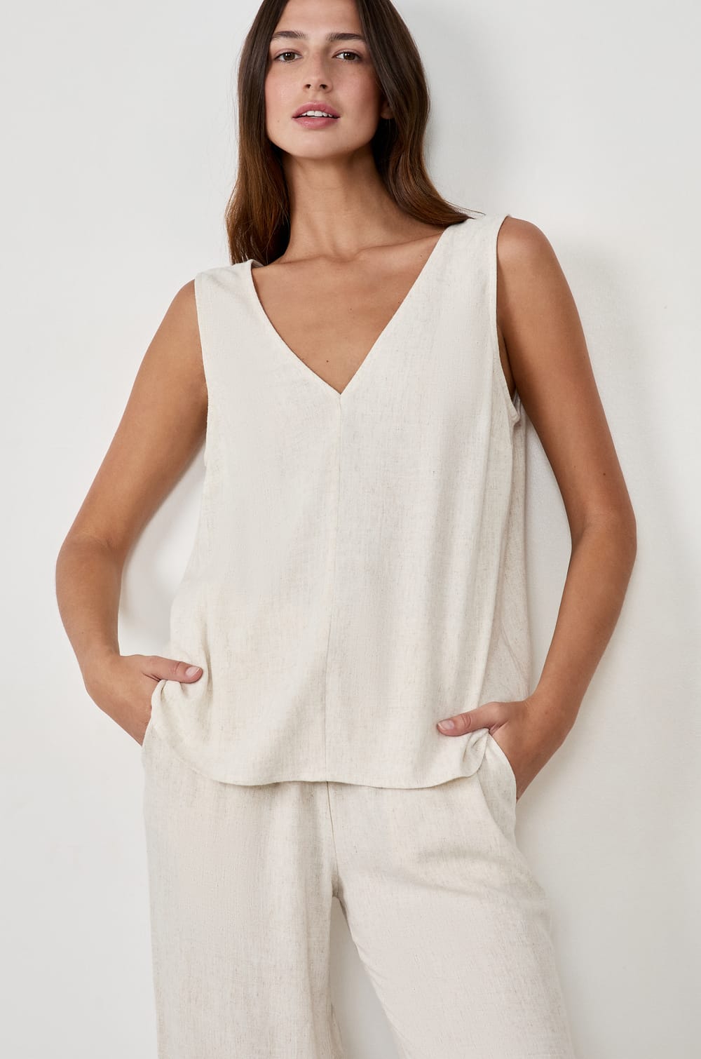 Top col V avec lin;${refinementColor}