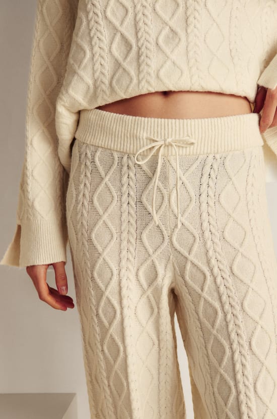 Gebreide broek;${refinementColor}