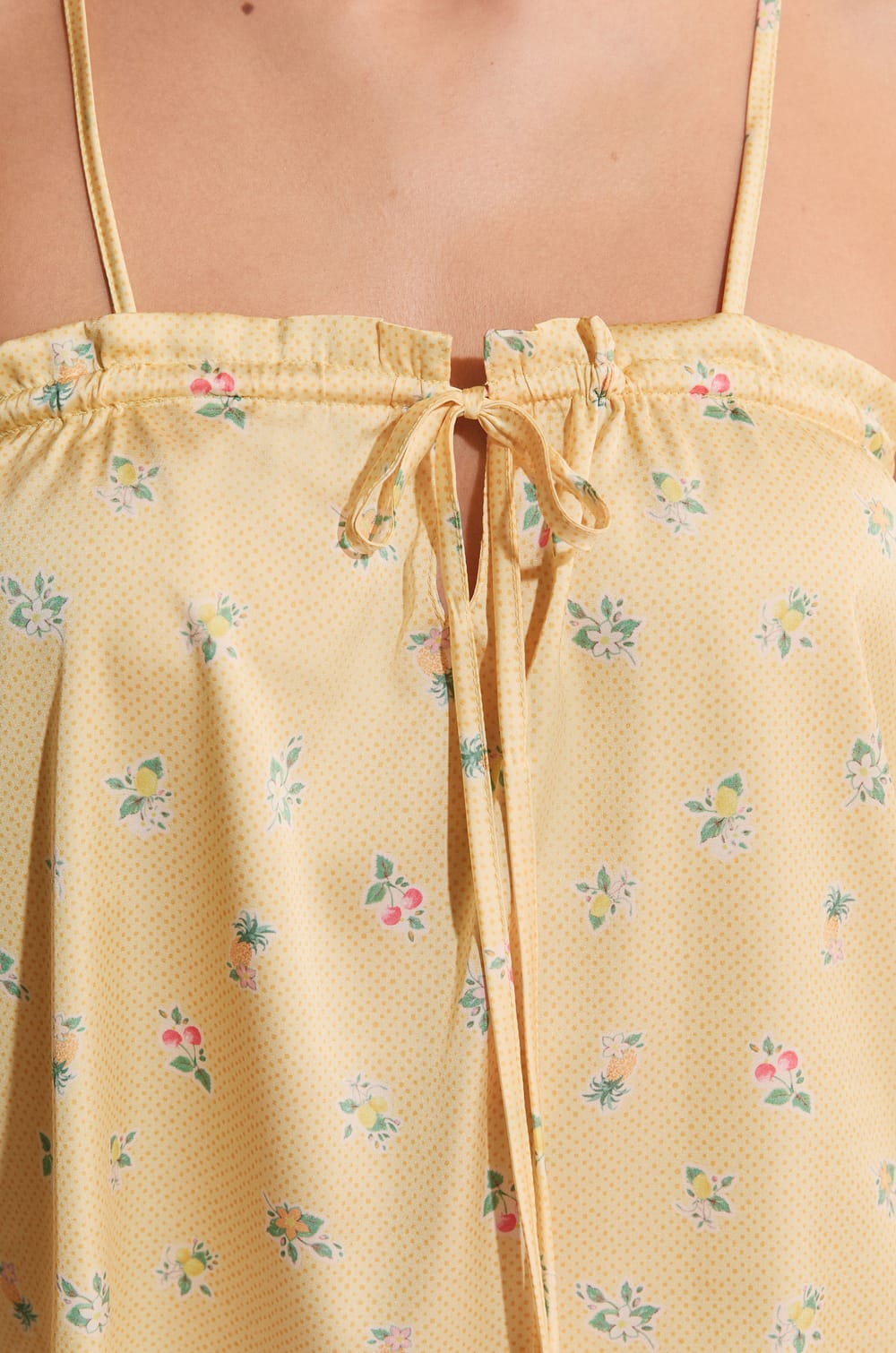 Crop top &agrave; motifs;${refinementColor}