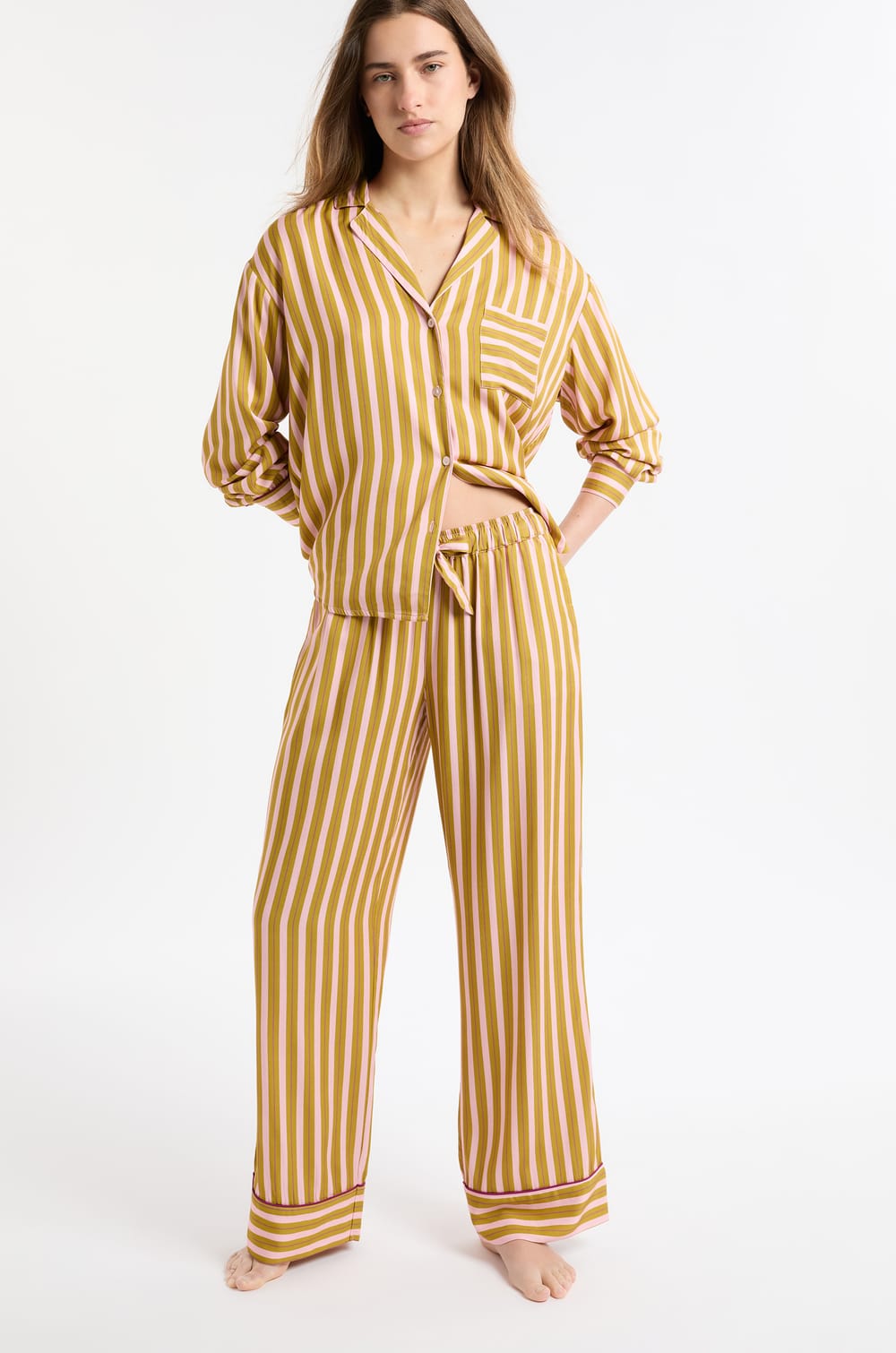 Zweifarbige Pyjamahose mit Streifen;${refinementColor}