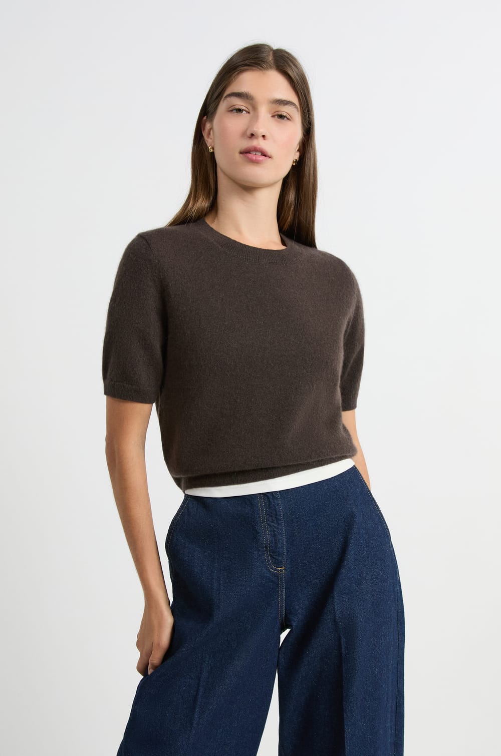 Short-sleeved cashmere sweater;${refinementColor}