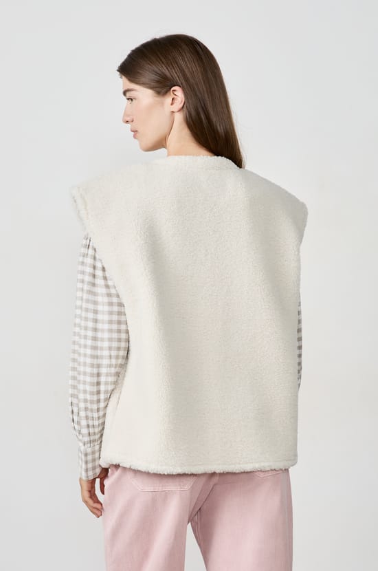 Sleeveless Faux Fur Jacket;${refinementColor}