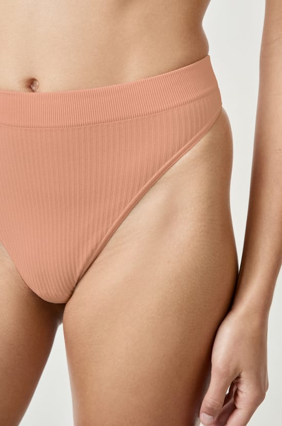 Ribbed Thong;${refinementColor}