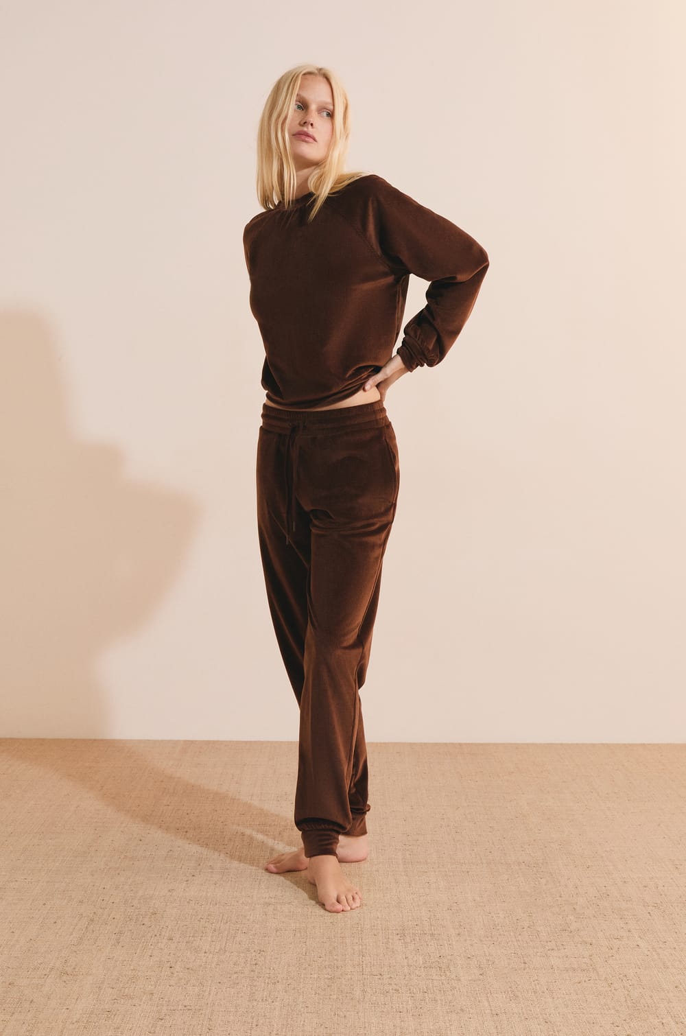 Pantalon de pyjama c&ocirc;tel&eacute;;${refinementColor}