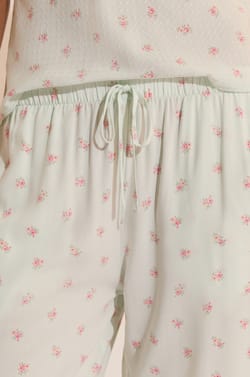 Pantacourt &agrave; motifs fleuris;${refinementColor}