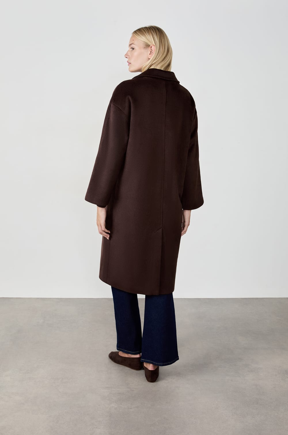 Long Coat;${refinementColor}
