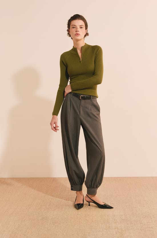 Pull c&ocirc;tel&eacute; manches longues avec col haut;${refinementColor}