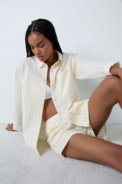 Gestreifte Pyjama-Bluse aus Baumwolle;${refinementColor}