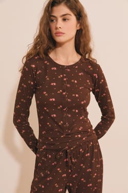 T-shirt manches longues &agrave; motifs;${refinementColor}