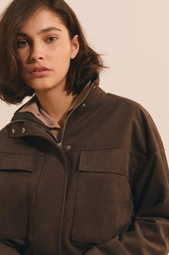 Veste saharienne courte effet su&eacute;dine;${refinementColor}