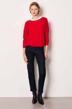 Strickjacke mit Knöpfen am Rücken;${refinementColor}