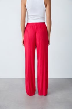 Pantalon fluide pliss&eacute;;${refinementColor}