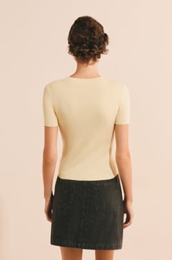 Pull manches courtes avec coton;${refinementColor}
