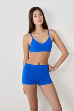 Bra de algodón, espumas extraíbles;${refinementColor}