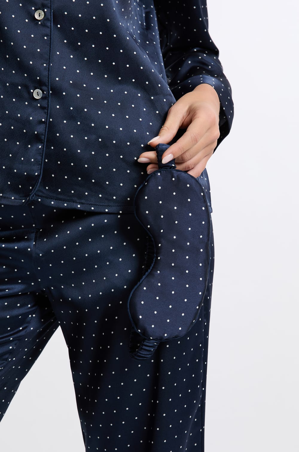 Pyjama 2 pi&egrave;ces &agrave; motifs avec masque;${refinementColor}