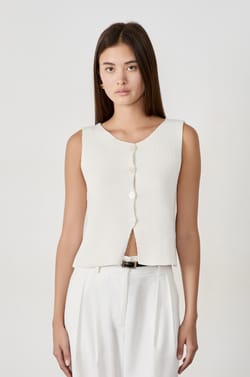 Gilet sans manches;${refinementColor}