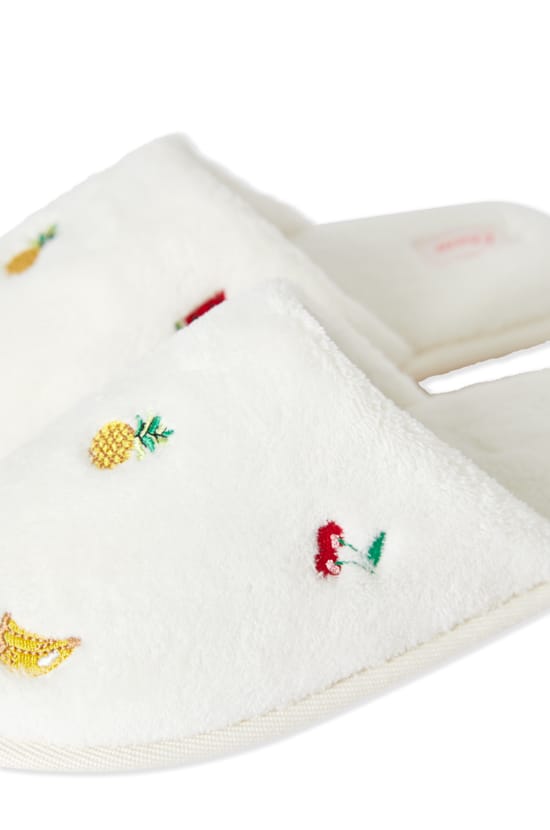 Mule Slippers;${refinementColor}