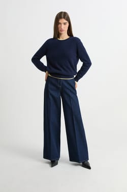Round-Neck Cashmere Sweater;${refinementColor}