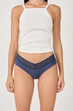 V-shape hipster in microfibre and lace;${refinementColor}