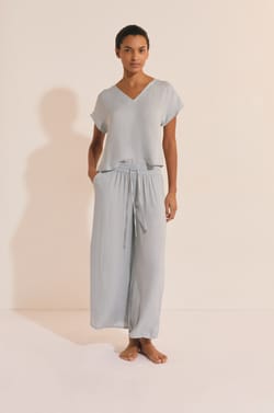 Top de pyjama satin&eacute;;${refinementColor}