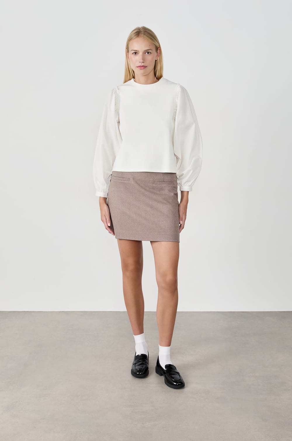 T-shirt manches longues col rond;${refinementColor}