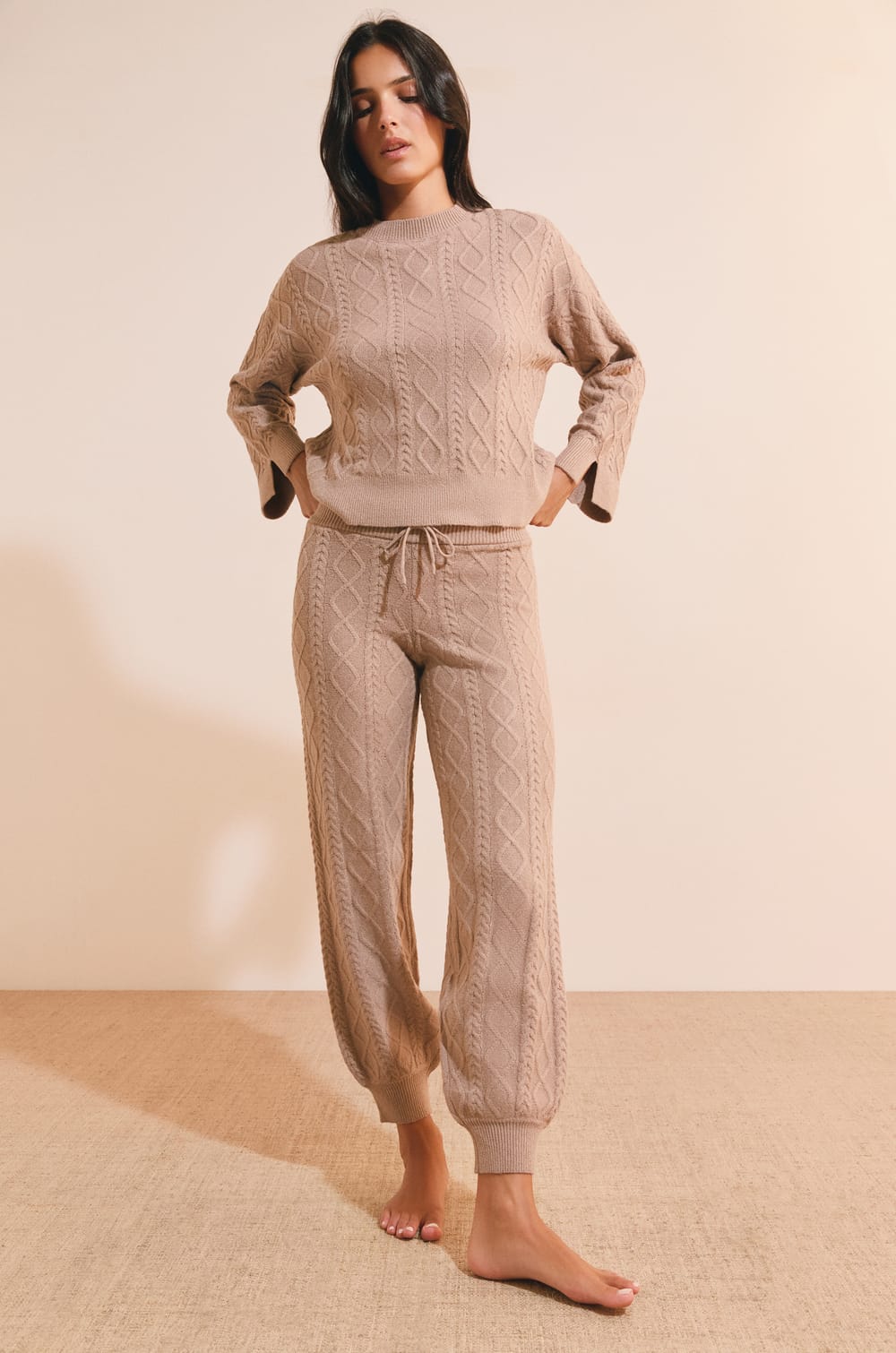 Pantalon en maille;${refinementColor}