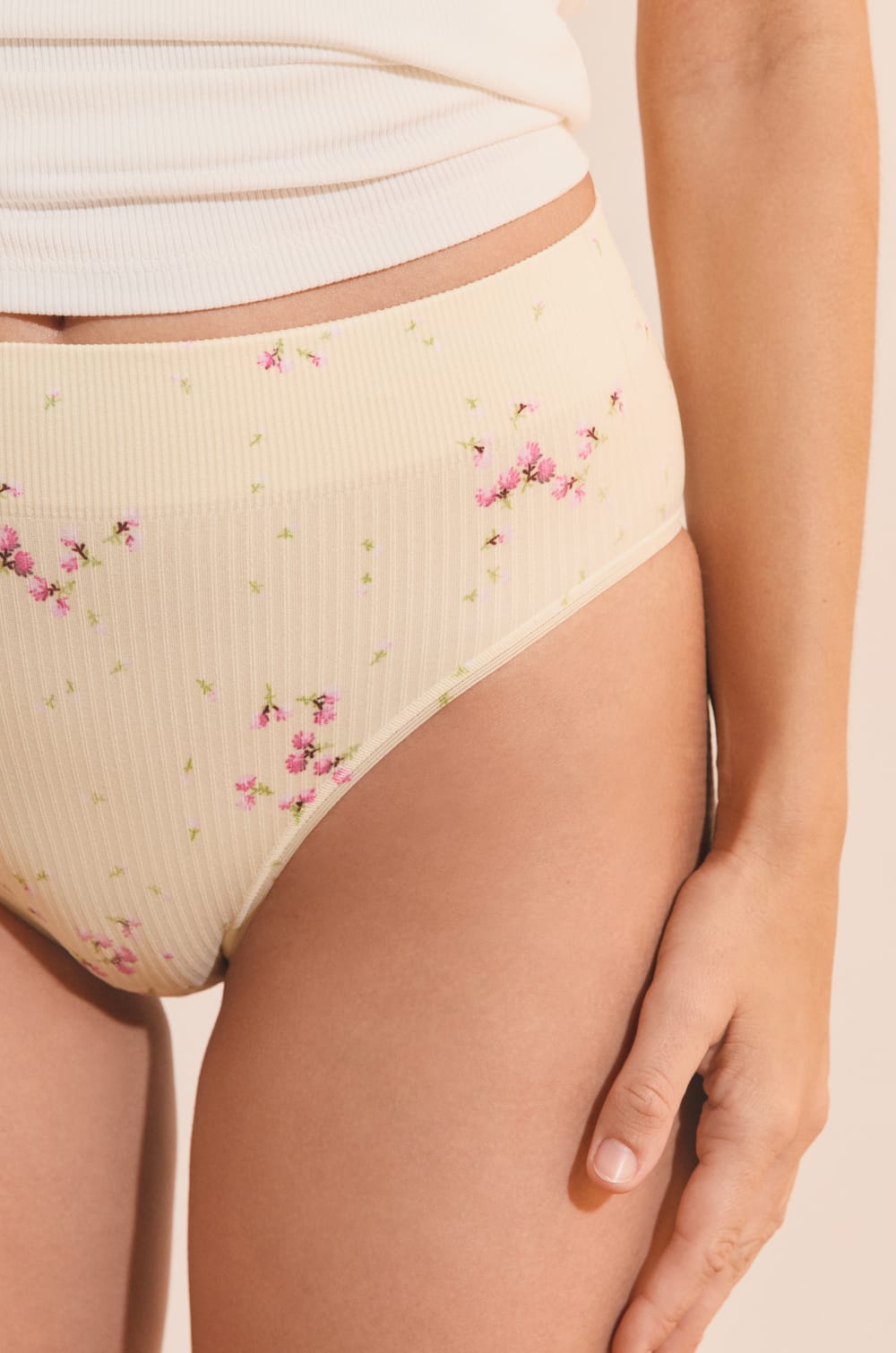 Culotte midi &agrave; motifs;${refinementColor}