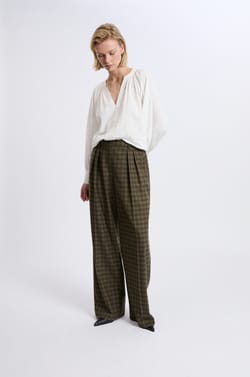 Wide-leg Checkered Trousers;${refinementColor}