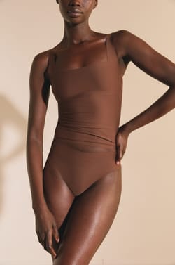 Microfibre Camisole with Removable Pads;${refinementColor}