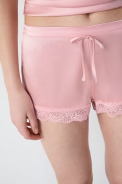 Silk pyjama shorts with lace detail;${refinementColor}
