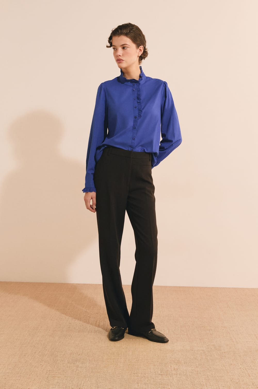 Pantalon droit;${refinementColor}