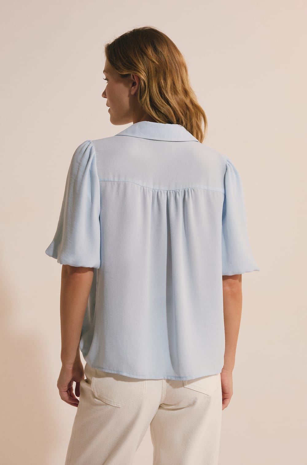 Chemise manches courtes;${refinementColor}