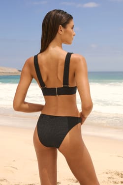 Bikini-Slip mit silbernem Detail;${refinementColor}