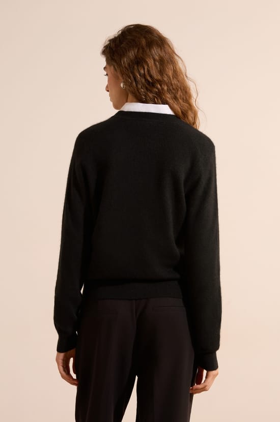Pull col rond 100% cachemire;${refinementColor}