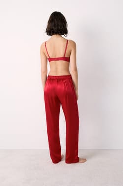 Hose aus Seide;${refinementColor}
